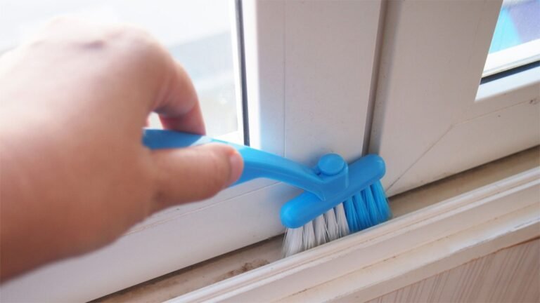 Top Tips for Cleaning Sliding Door Tracks